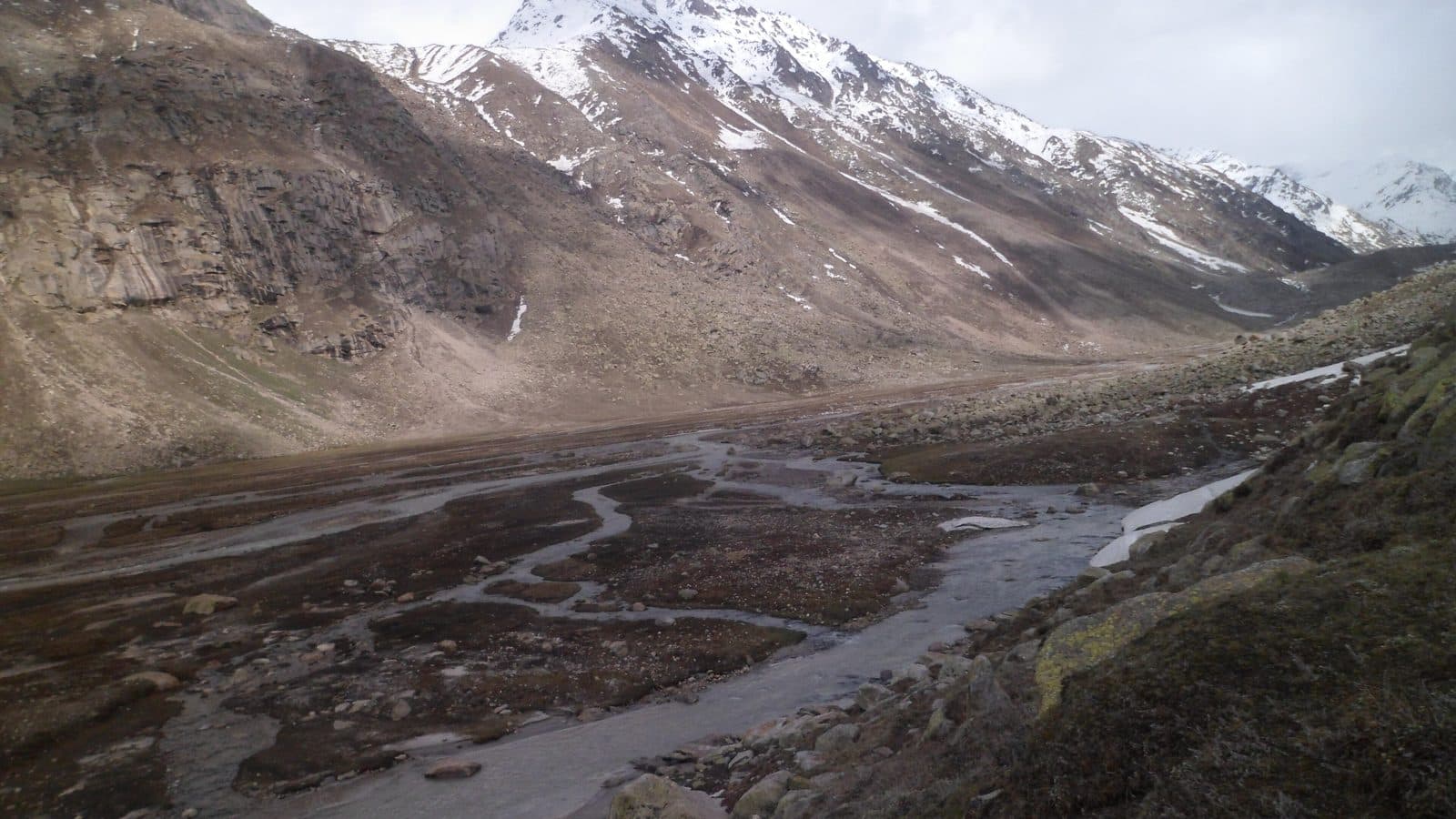 Mantalai Lake, Where the Parvati River Begins