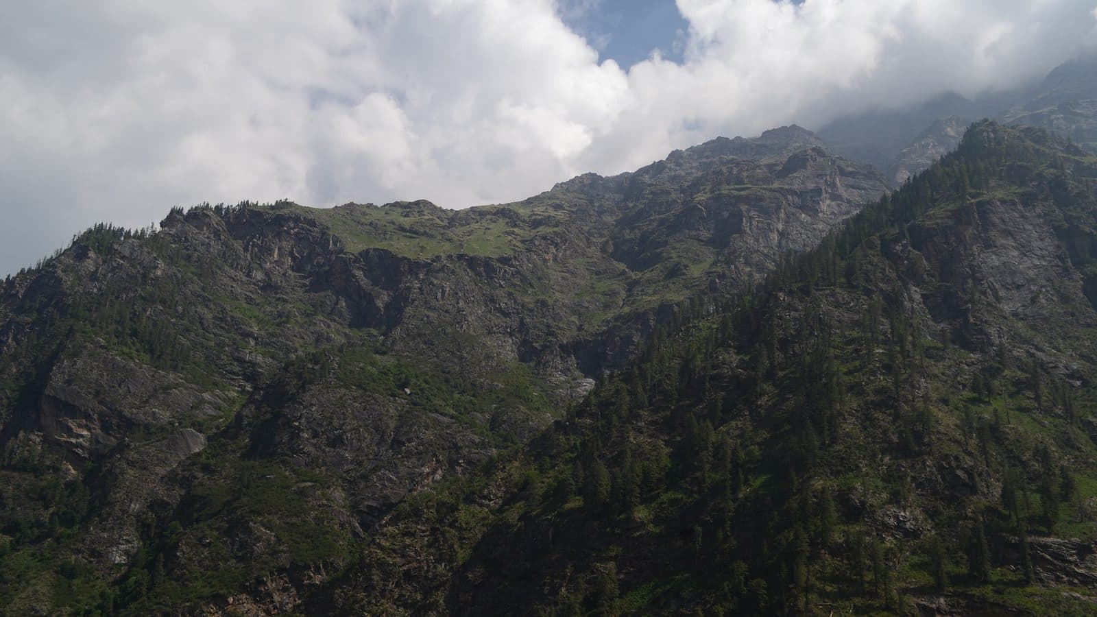 Bunbuni Pass, The Trail Beyond Kheerganga